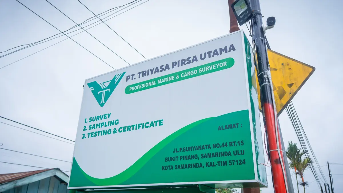 Triyasa Hijau office signboard in Samarinda